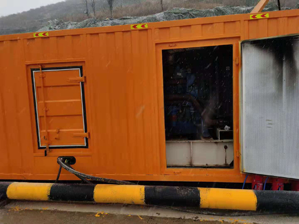 雨花台出租发电机-船用柴油发电机的工作原理是怎么样的？
