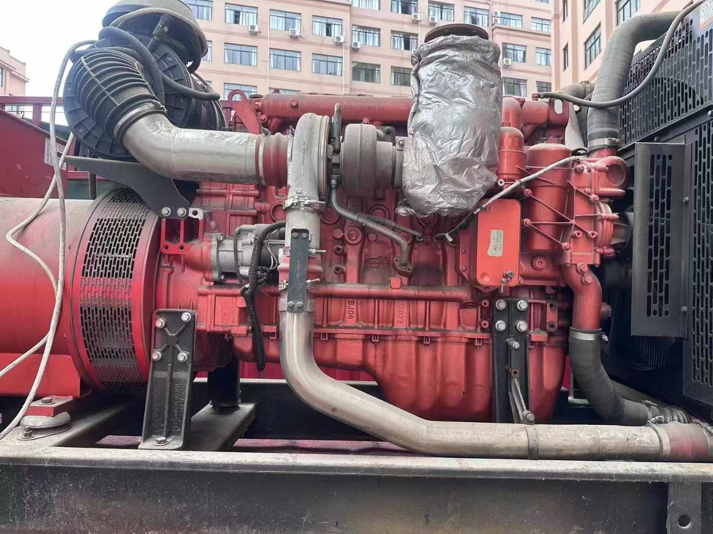 雨花台如何选择适合 600kW 柴油发电机组的过载保护器？